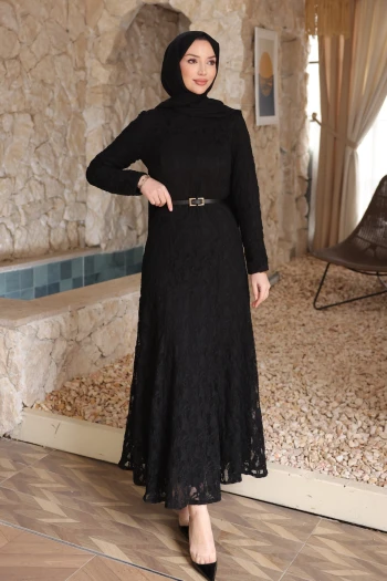 Siyah Kemerli Dantelli Astarlı Elbise