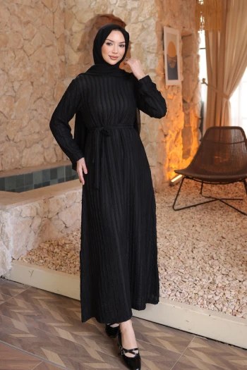 Siyah Kol Lastikli Kuşaklı Gofre Elbise