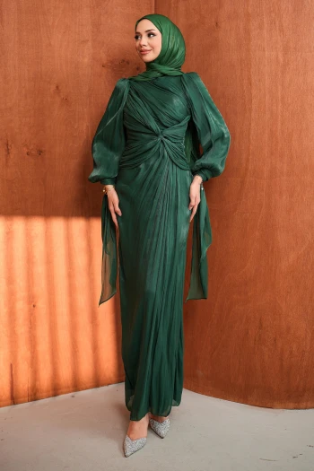 Zümrüt Yeşili Ön Detaylı Şifon abiye