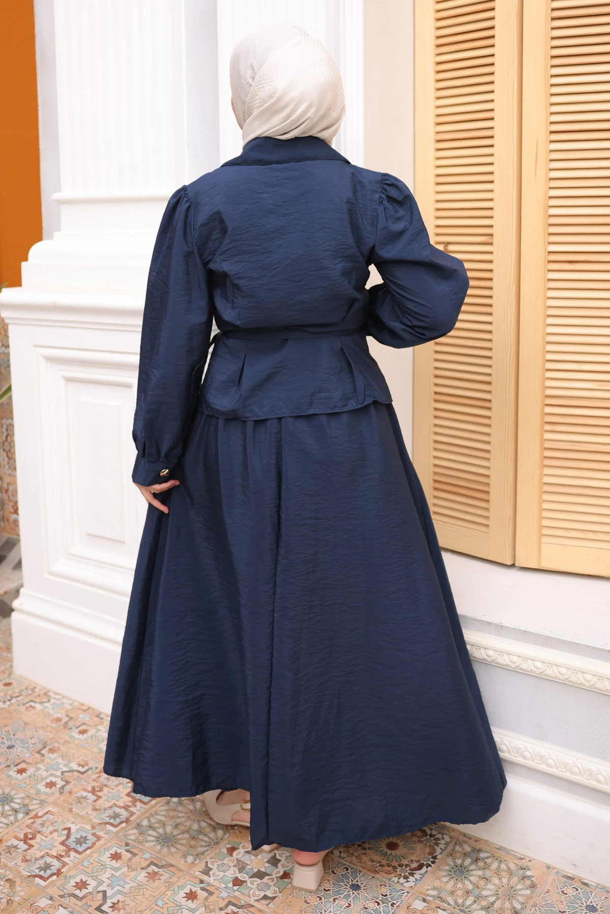 Lacivert Kemerli Düğmeli Gömlek Etekli Takım