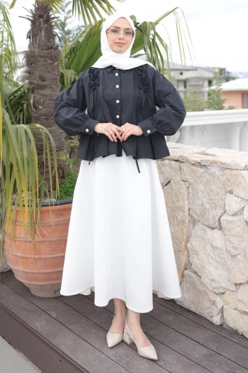 Siyah Omuz Büzgülü Gömlek