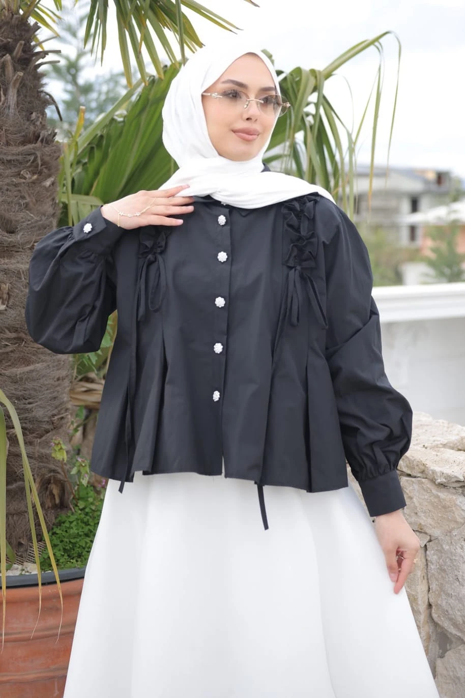 Siyah Omuz Büzgülü Gömlek