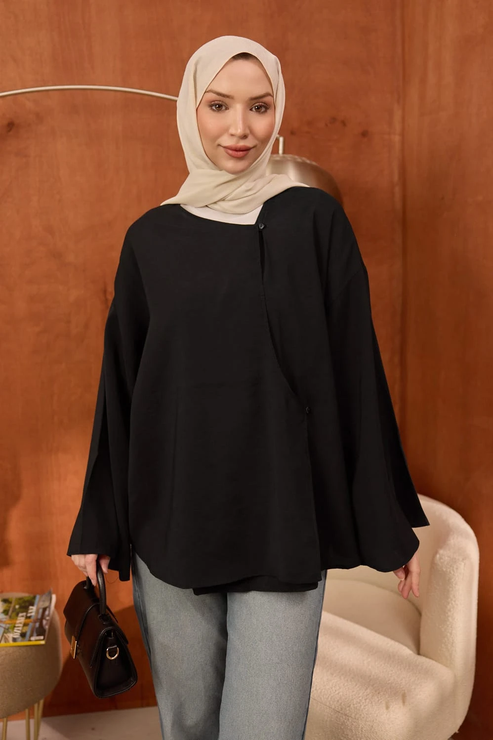 Siyah Ön Bağlamalı Kimono