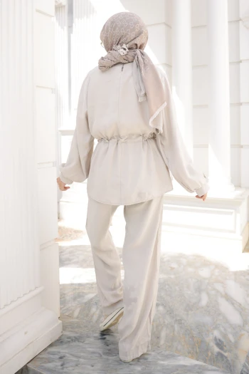 Taş Bel Bağlamalı Tunik Pantolonlu Takım