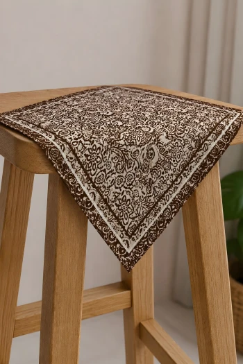 Kahverengi Etnik Desenli Bandana