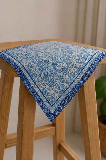 Mavi Etnik Desenli Bandana