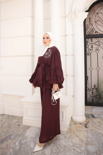 Mürdüm Bel Bağlamalı Balon Kol Fırfırlı Tunik Pantolonlu Takım