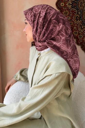 Mürdüm Desenli Soft Eşarp