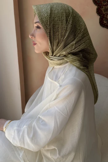 Olive Desenli Soft Eşarp