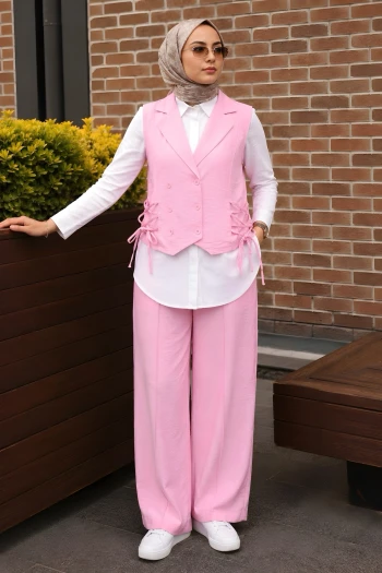 Pembe Düğmeli Yelek Pantolonlu Takım