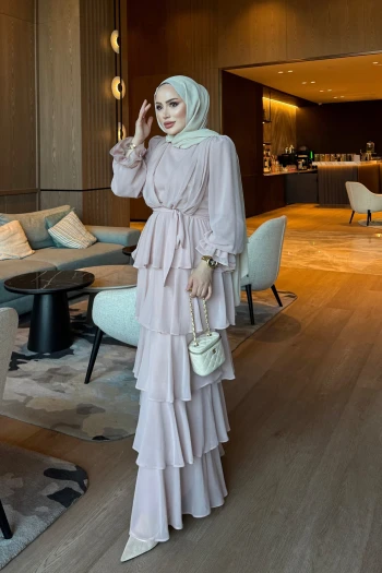Pudra Eteği Katlı Abiye