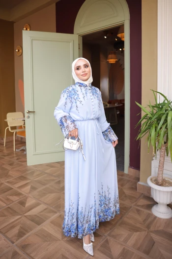 Buz Mavi Bel Lastikli Desenli Elbise