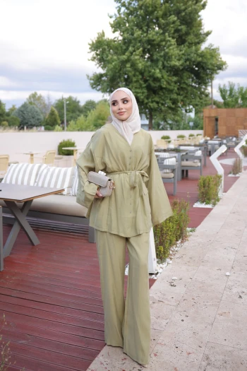 Haki Ceket Pantolonlu Kuşaklı Takım