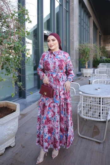 Mürdüm Yarım Düğmeli Kol Lastikli Eteği Katlı Elbise
