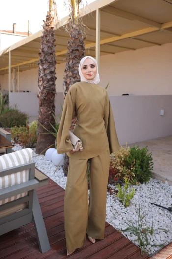 Yağ Yeşili Bel Bağlamalı Tunik Pantolonlu Takım